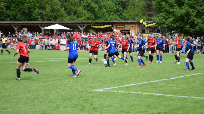 Damen-Finale vor großer Zuschauerkulisse